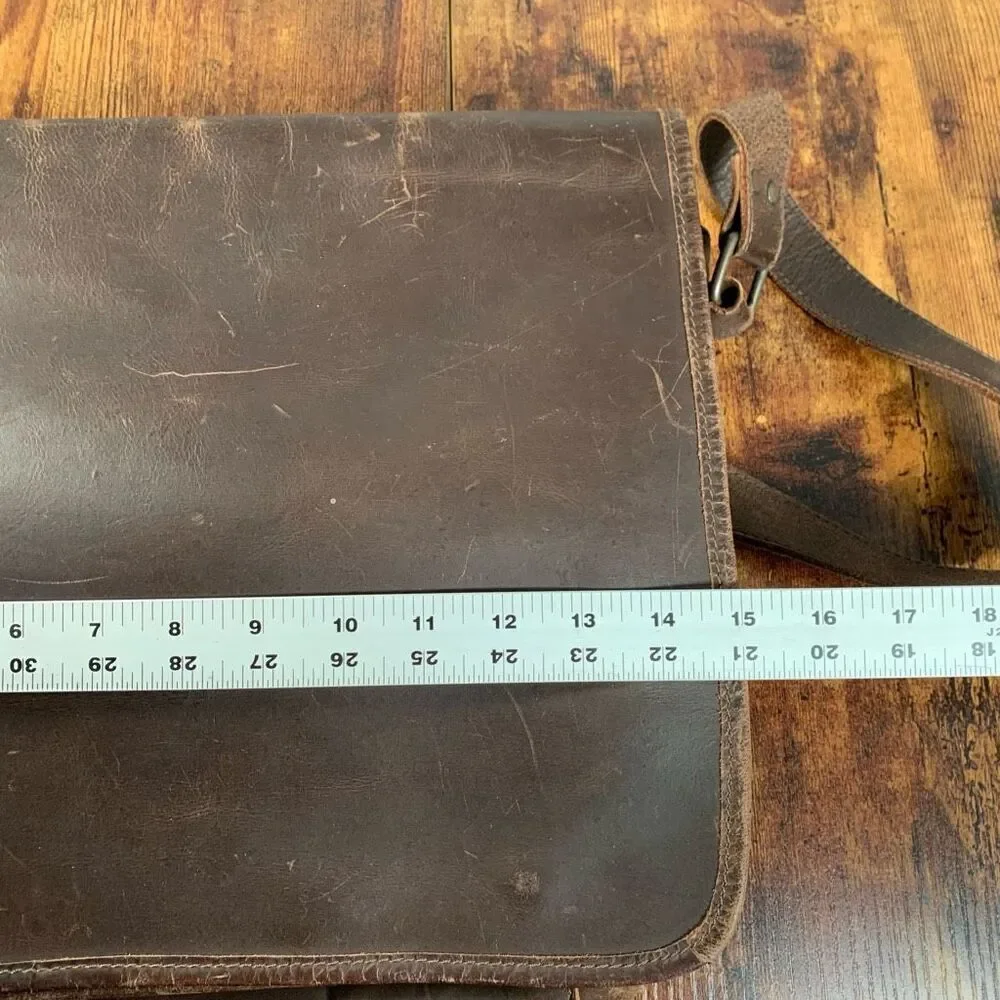 Businesstaschen von Oskar Stag Dark Brown Leather Laptop‎ Messenger Bag